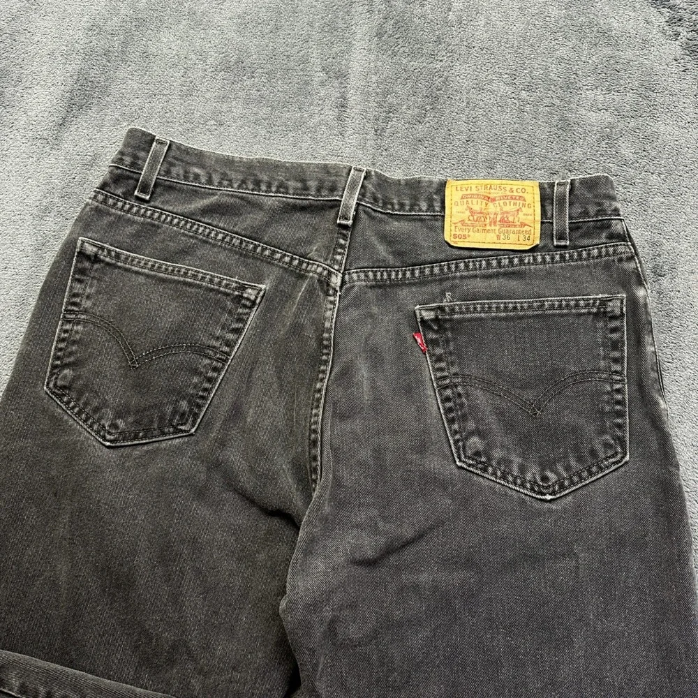 Vintage Levi's 505 Jeans Mens 36x34 Black Regular Fit Straight Leg (36x33)